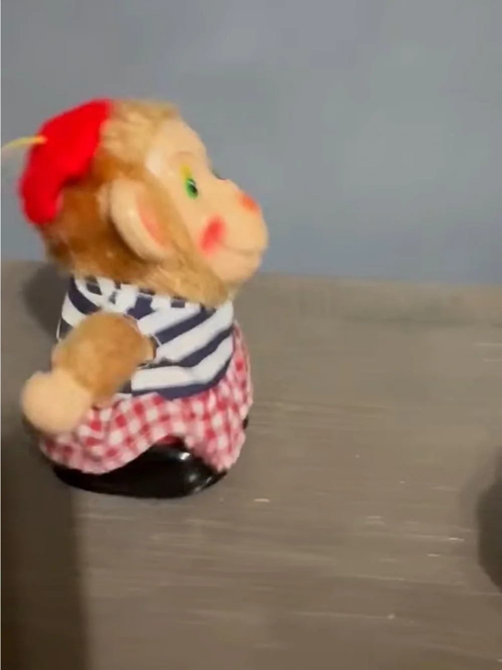 Vintage jumping rope battery op monkey